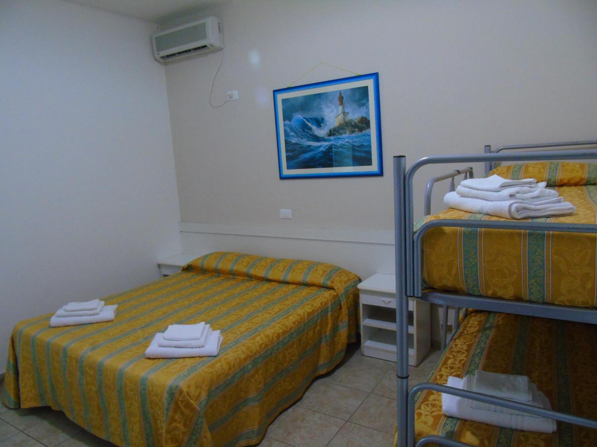 Hotel Zeus Lido Di Classe Room Only Eksteriør billede