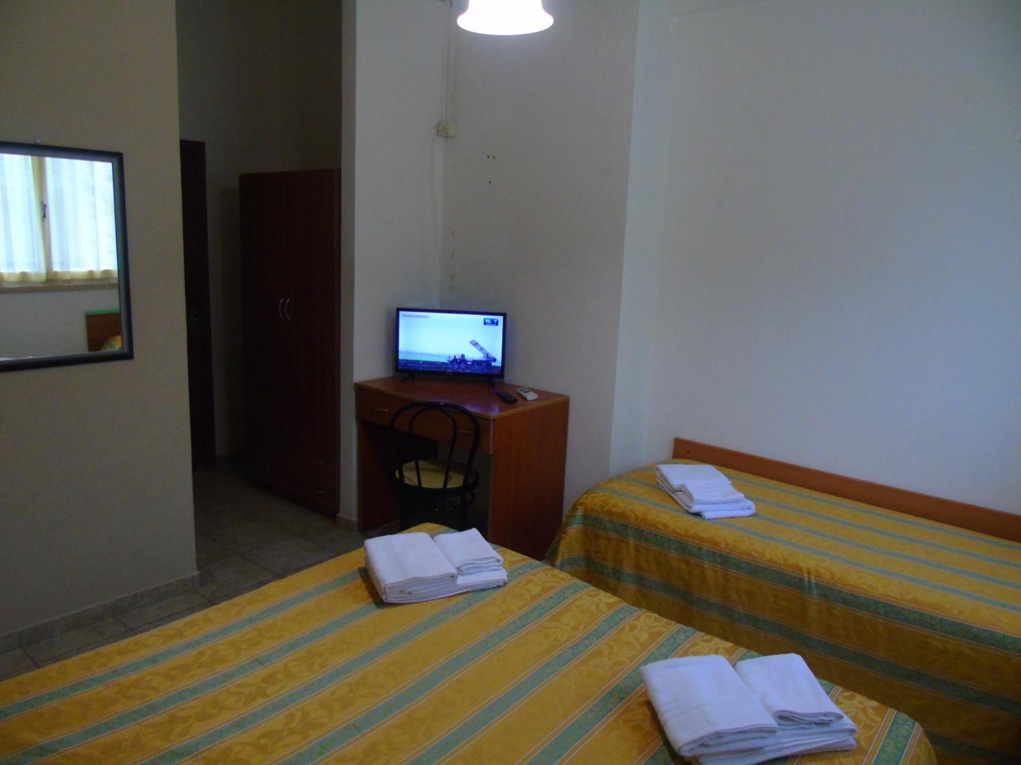 Hotel Zeus Lido Di Classe Room Only Eksteriør billede